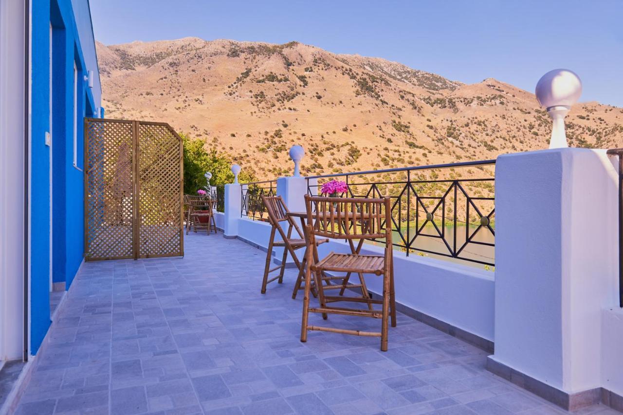 Lake View Suites Kavallos  Exterior photo
